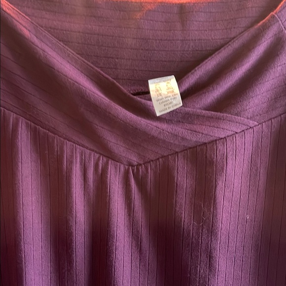 Halara Elegant Women's Skirt size small color wine tasting NWOT - Picture 2 of 10